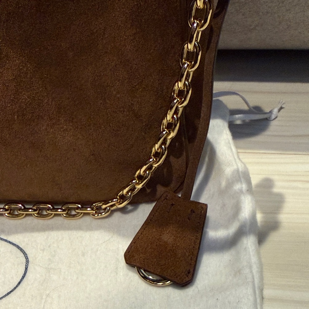 Prada Re-Edition suede mini-bag 2005 - Picture 3 of 12